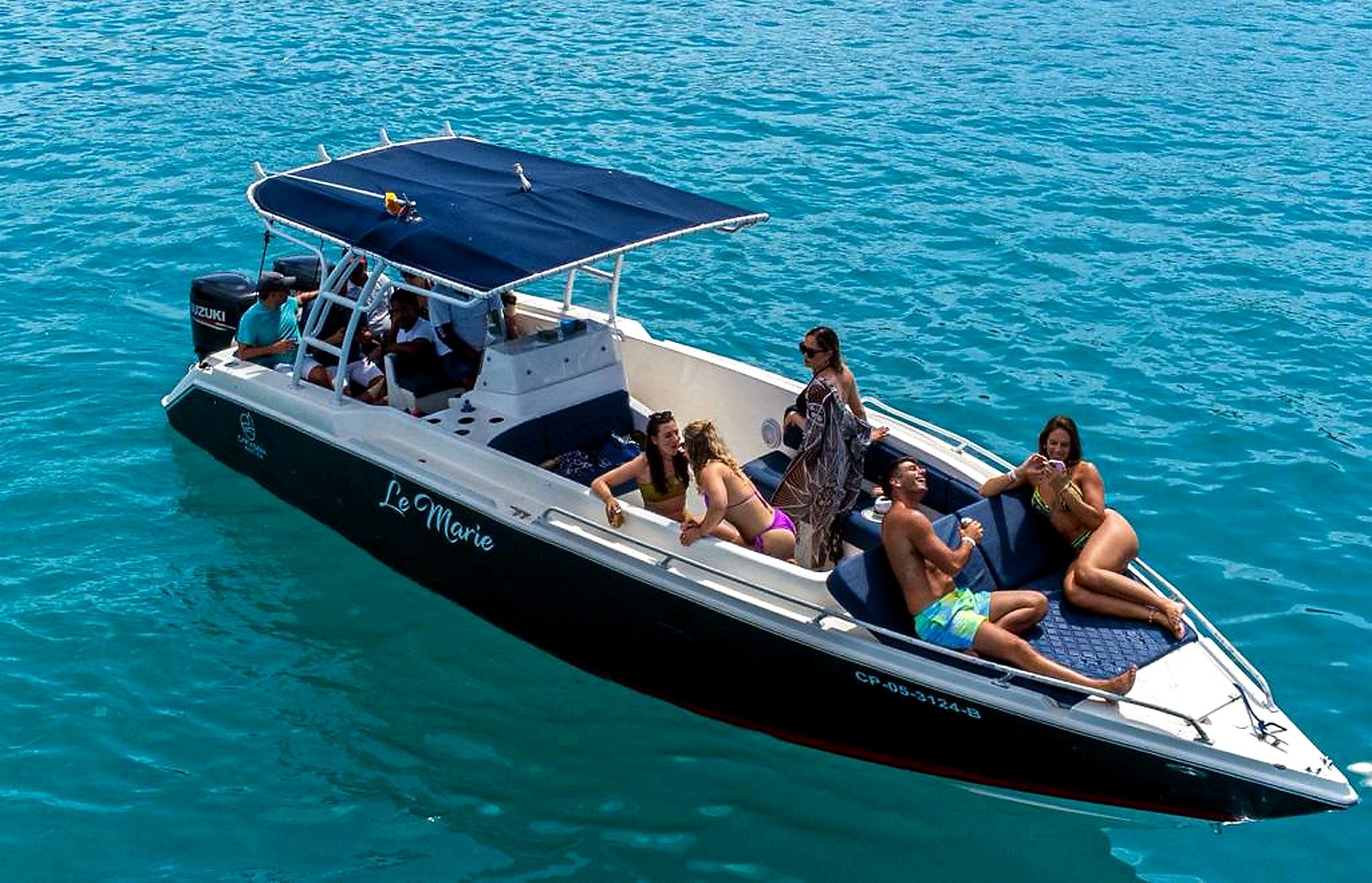 A bordo con invitados