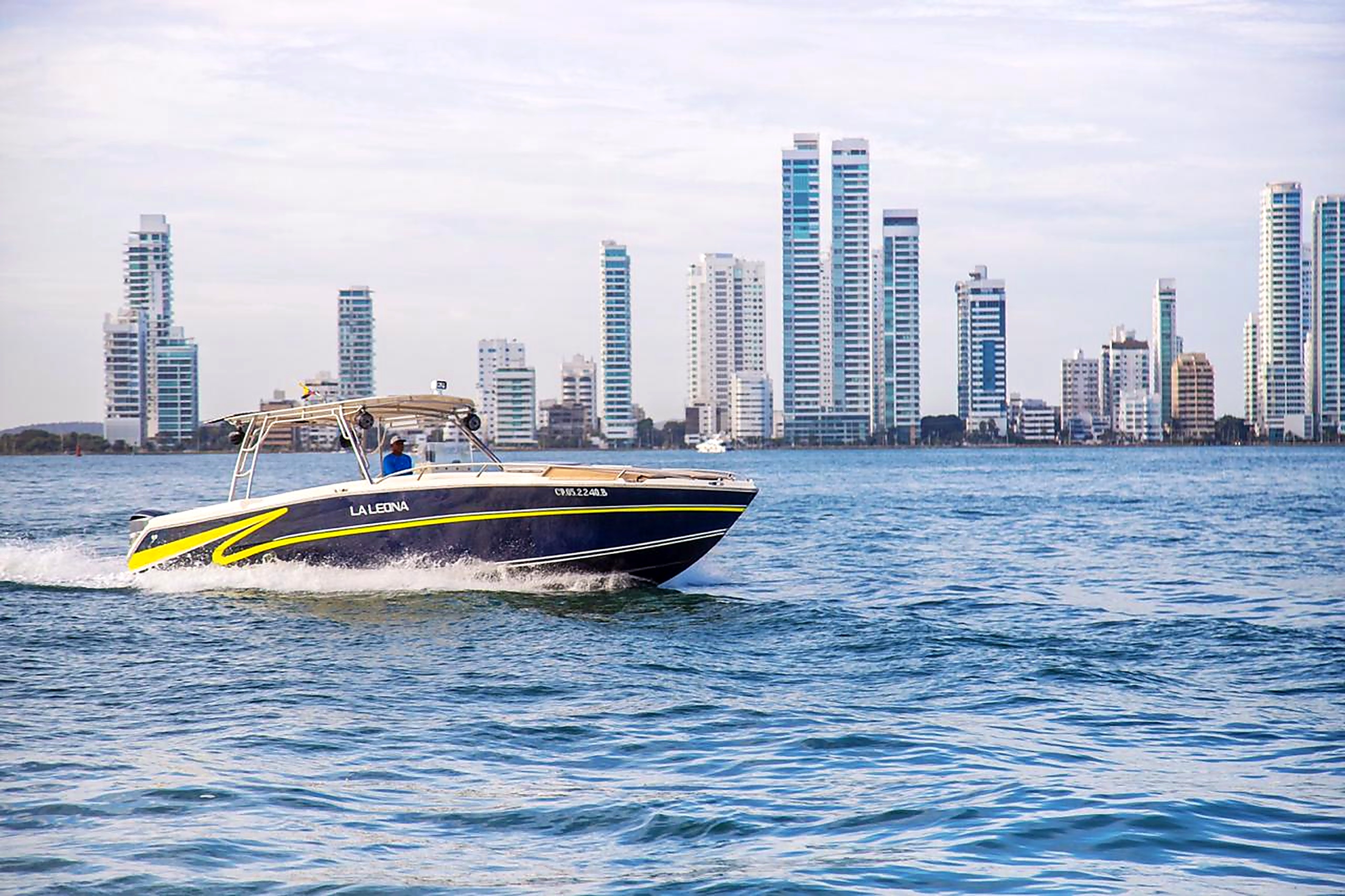 Fivres 42 — alquiler para Festival Náutico Cartagena 2026