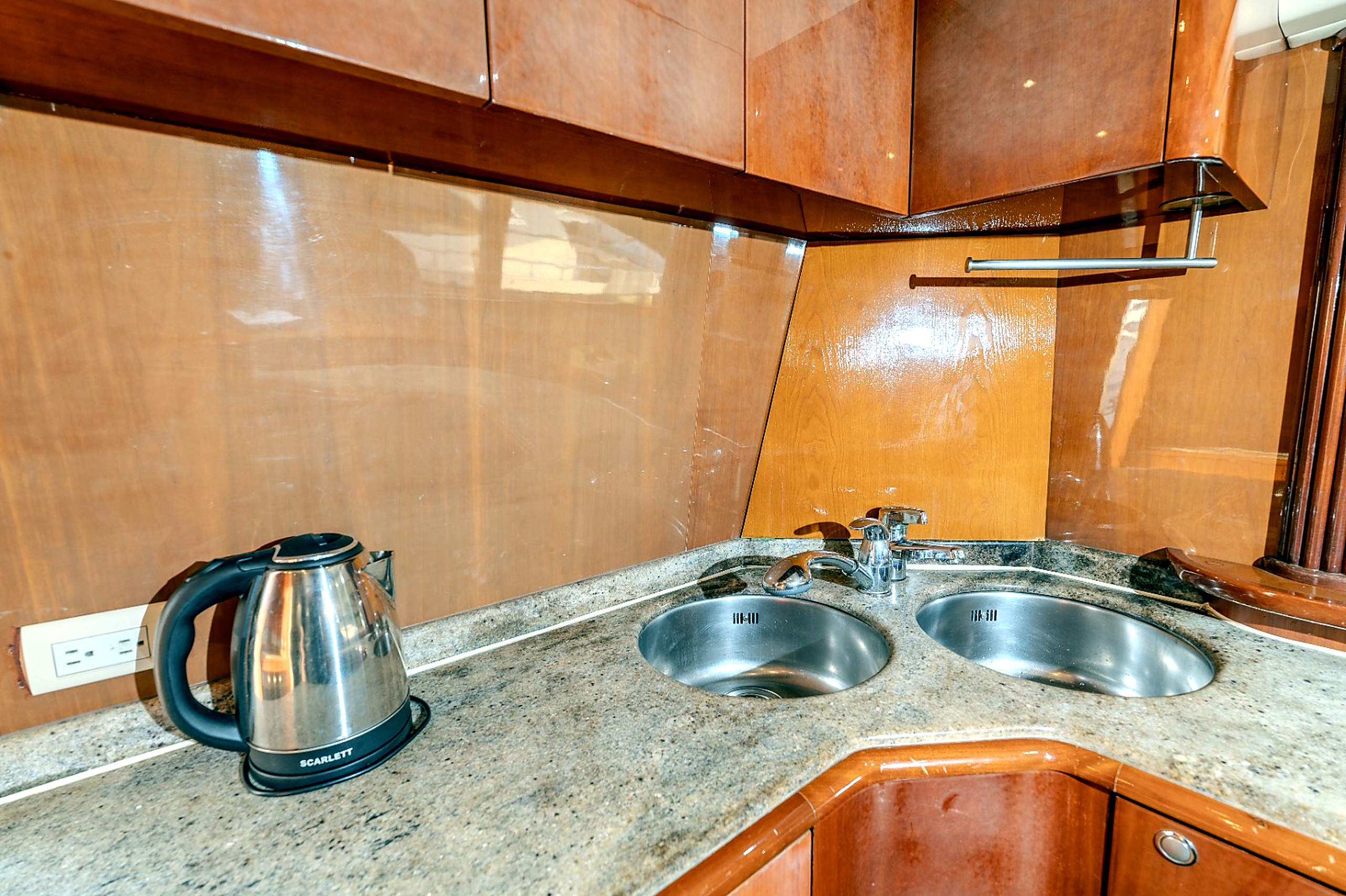 Cocina equipada (galley)