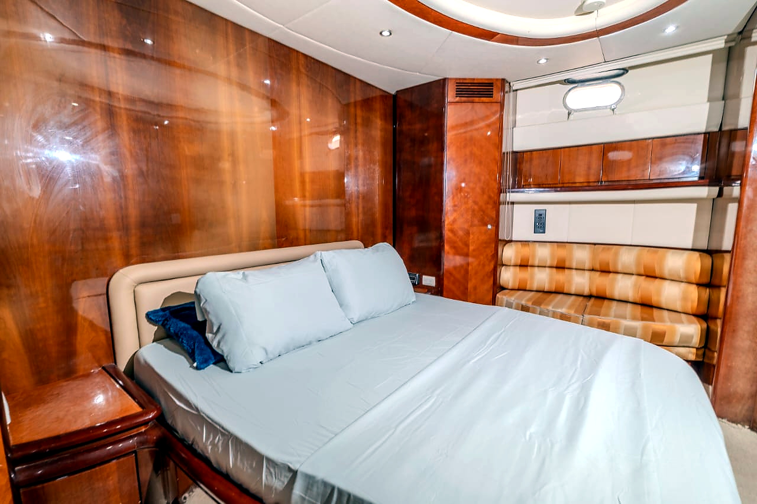 Cabina master — vista panorámica