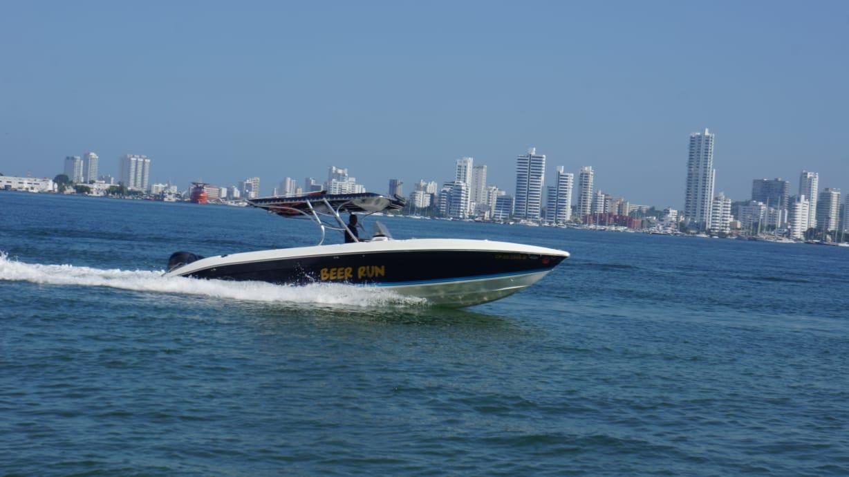 Bravo 300 — alquiler para Festival Náutico Cartagena 2026